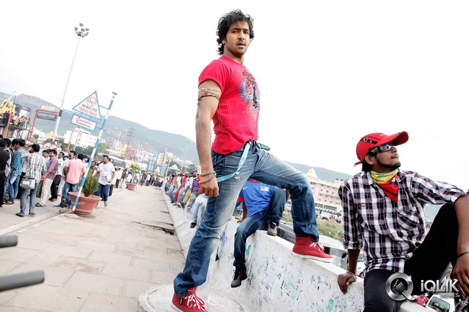 Manchu-Vishnu-